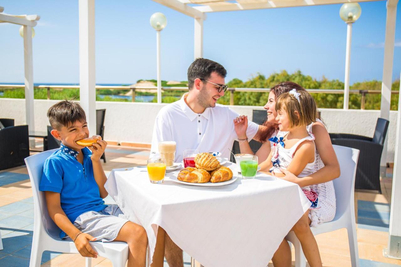 Village & Camping La Foce Valledoria  Εξωτερικό φωτογραφία