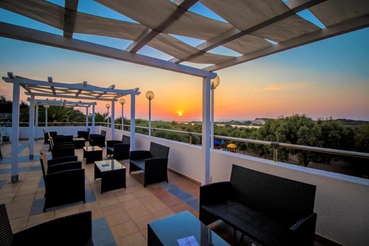 Village & Camping La Foce Valledoria  Εξωτερικό φωτογραφία
